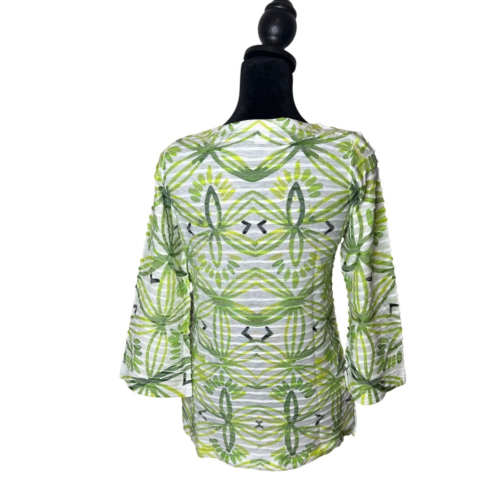 Sundance Burnout 3/4 Bell Sleeve Top Green Pleated Textured Resortwear Size XS - Picture 2 of 9